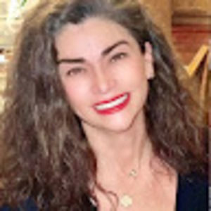 Meet your Posher, Connie